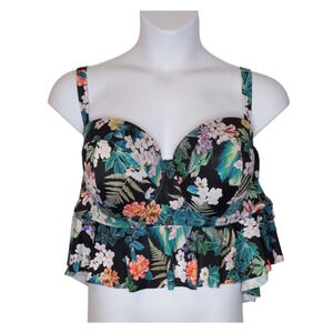 Torrid Swim Tankini‎ Top Size 6 6X Underwire Removable Straps Hawaiian Tropical